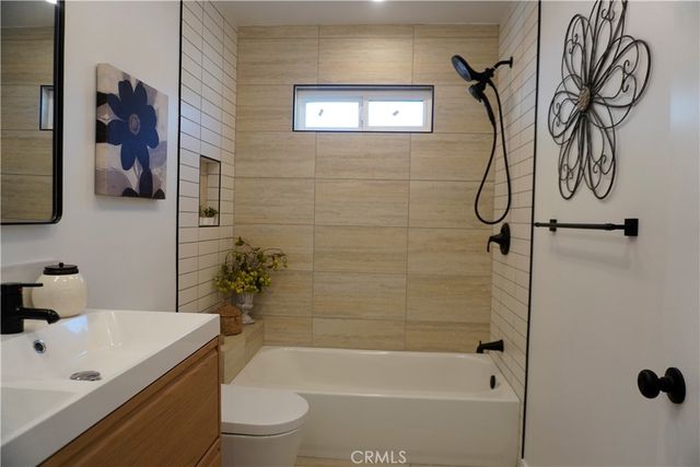 4847 Marmion Way, Los Angeles, CA 90042