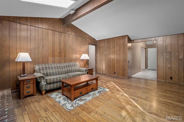 502 Richley Drive, Chesterfield, MO 63017