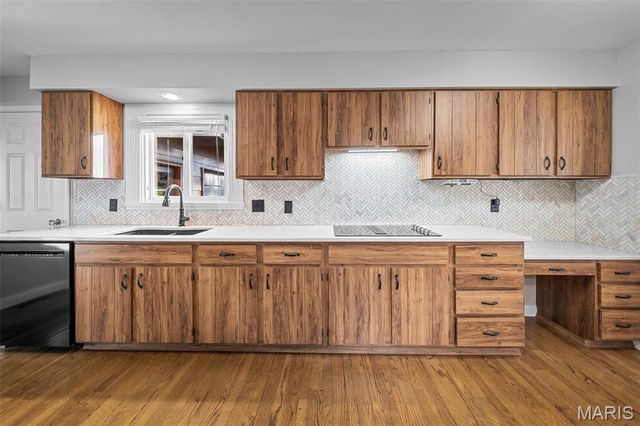 502 Richley Drive, Chesterfield, MO 63017