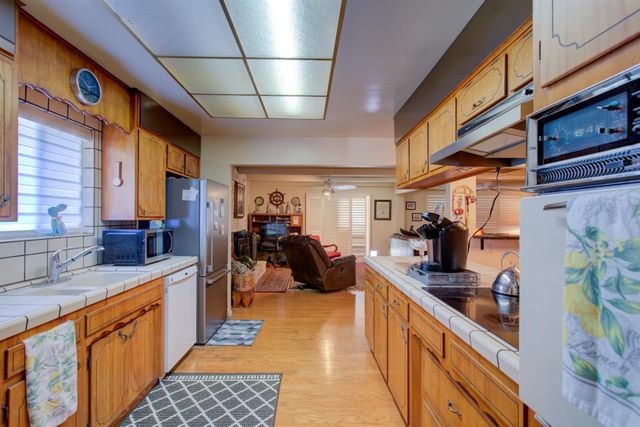 5900 Washington Rd, Hughson, CA 95326