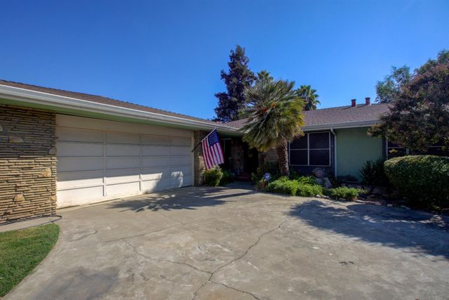 5900 Washington Rd, Hughson, CA 95326