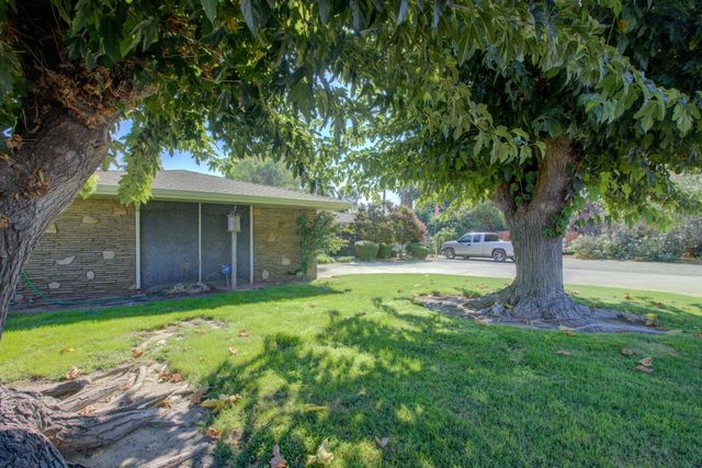 5900 Washington Rd, Hughson, CA 95326