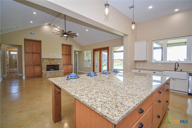 2178 Southbend Road, Salado, TX 76571