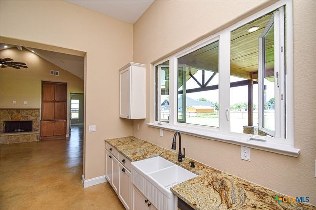 2178 Southbend Road, Salado, TX 76571