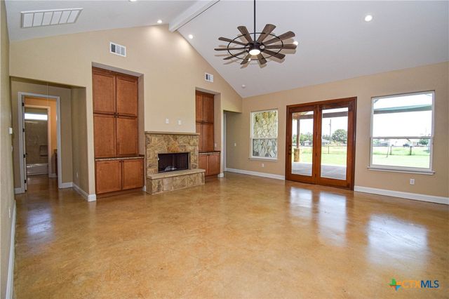 2178 Southbend Road, Salado, TX 76571