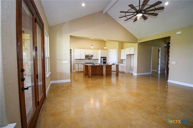 2178 Southbend Road, Salado, TX 76571