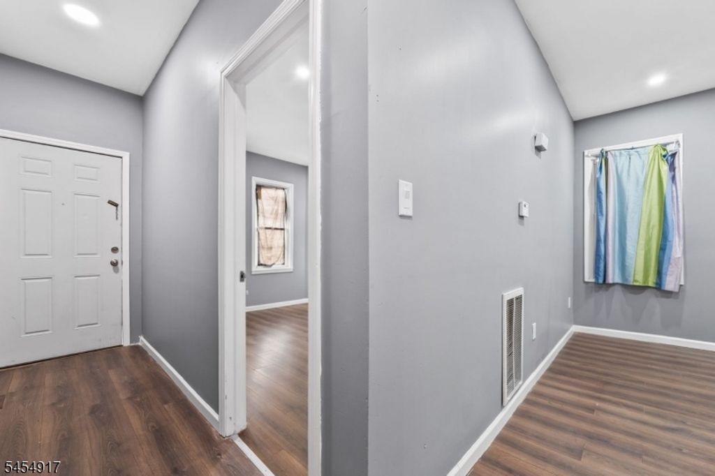 487 S 17Th St, Newark City, NJ 07103 — photo 5