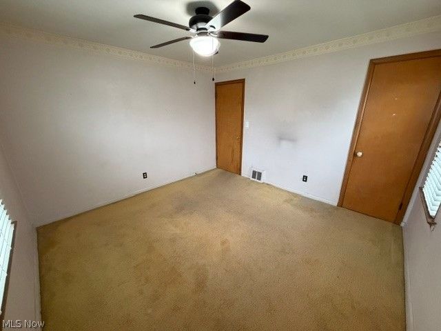 604 E 305th Street, Willowick, OH 44095