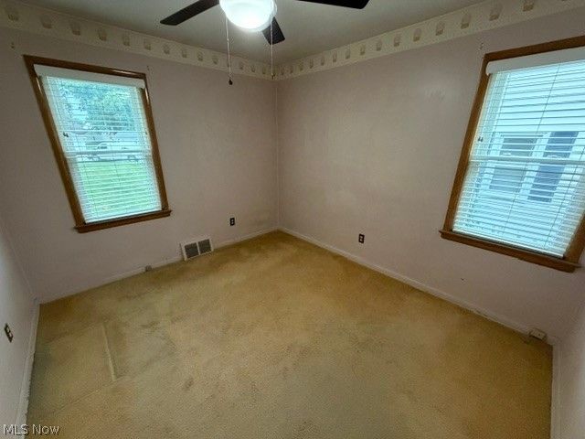 604 E 305th Street, Willowick, OH 44095