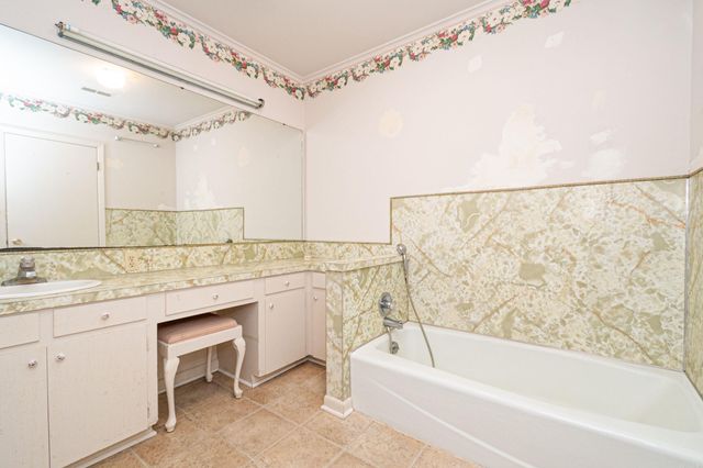 1402 W Faulkner St Street, El Dorado, AR 71730