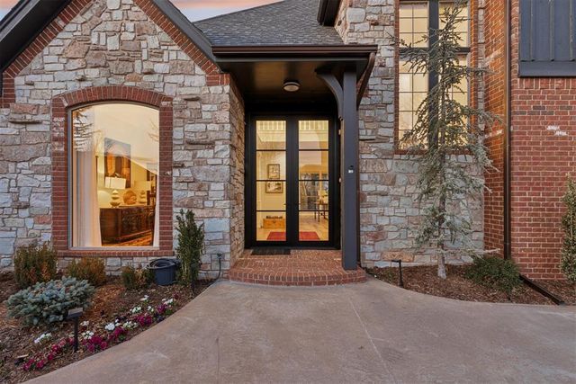 1833 Red Prairie Drive, Edmond, OK 73025