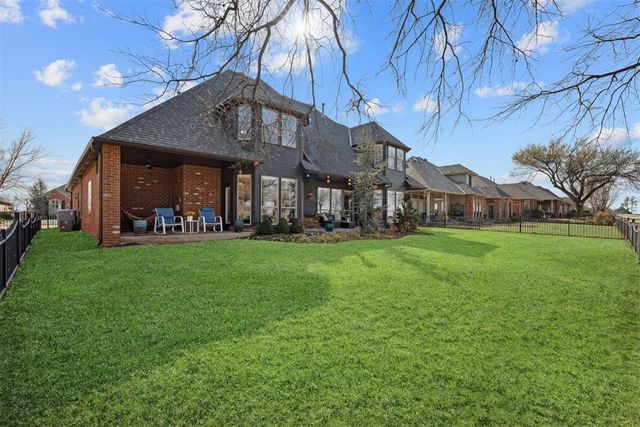 1833 Red Prairie Drive, Edmond, OK 73025