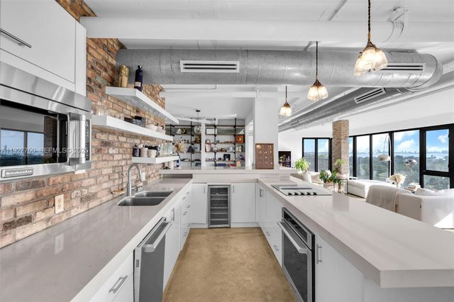 5701 Biscayne Boulevard PH-9, Miami, FL 33137