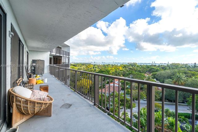 5701 Biscayne Boulevard PH-9, Miami, FL 33137