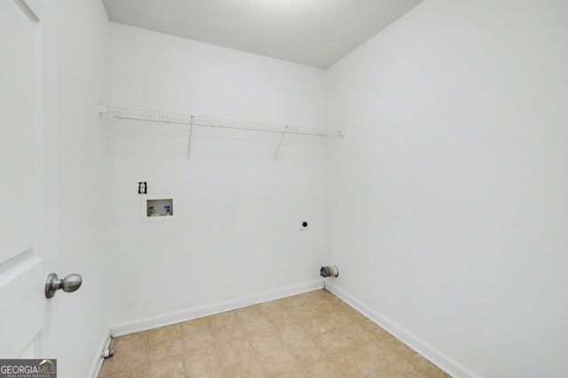 195 Southwind Lane, Newnan, GA 30265