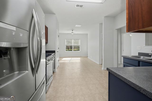 195 Southwind Lane, Newnan, GA 30265