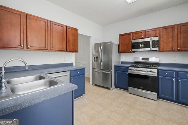 195 Southwind Lane, Newnan, GA 30265