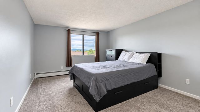 545 Calef Rd Apt 23, Manchester, NH 03103