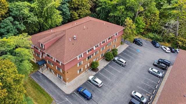 545 Calef Rd Apt 23, Manchester, NH 03103
