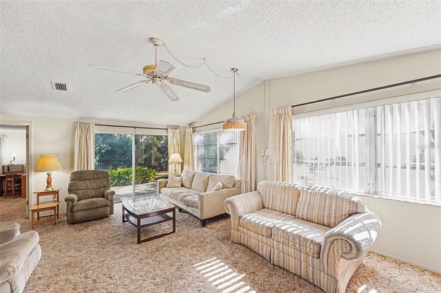 1529 COACHLIGHT WAY, Dunedin, FL 34698