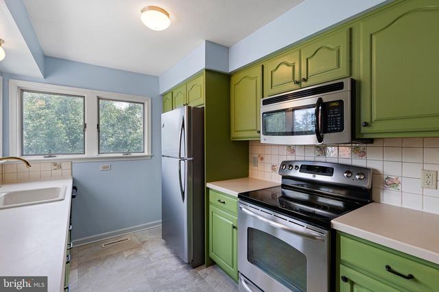 3417 HILLOCK LN, Wilmington, DE 19808
