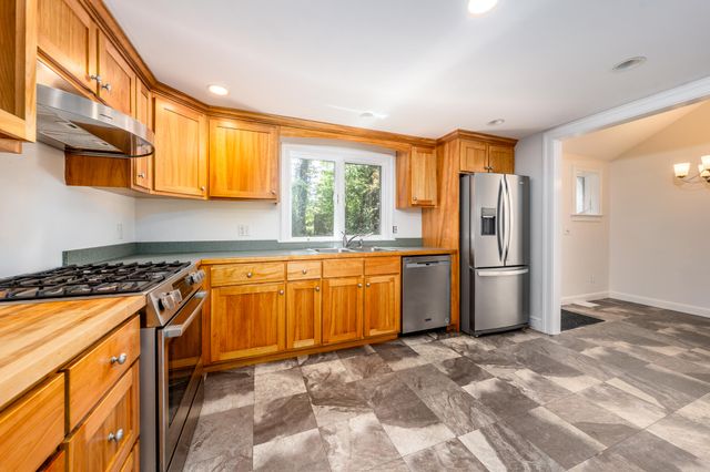 52 Ellis Circle, Yarmouth Port, MA 02675