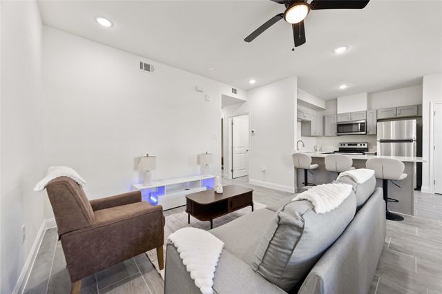 9129 Brandon Street B1, Houston, TX 77051