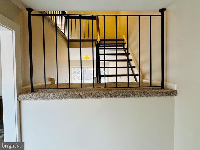 818 SUMMIT CHASE DR, Reading, PA 19611