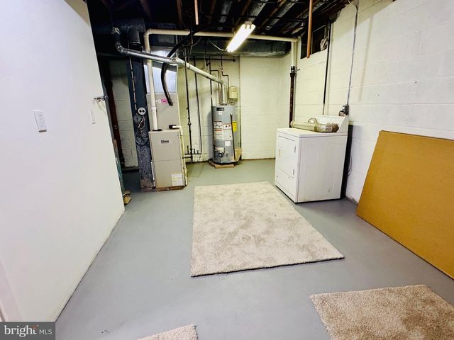 818 SUMMIT CHASE DR, Reading, PA 19611