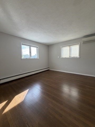 41 Hathaway Ave, Beverly, MA 01915