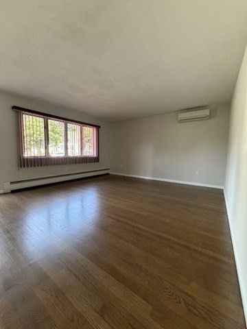 41 Hathaway Ave, Beverly, MA 01915