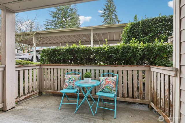 215 100th Street SW #D104, Everett, WA 98204