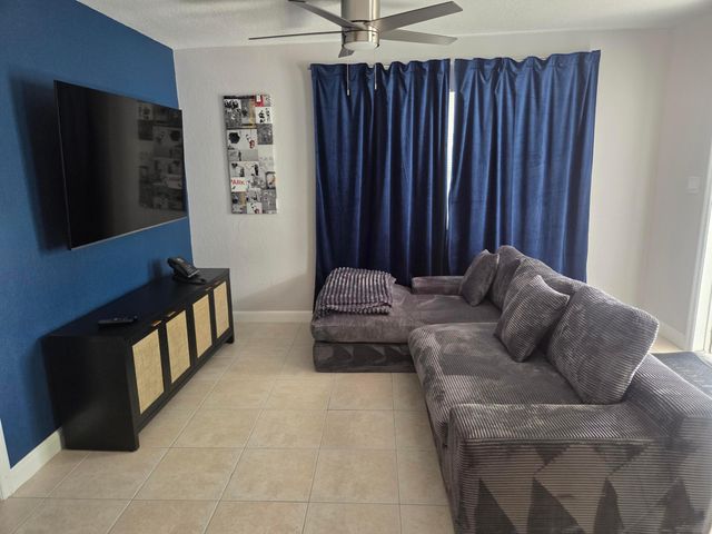1301 NE 16th Terrace 1-9, Fort Lauderdale, FL 33304