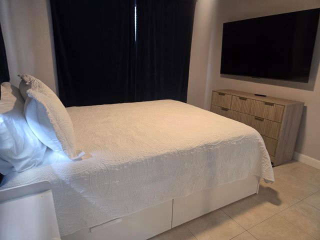 1301 NE 16th Terrace 1-9, Fort Lauderdale, FL 33304