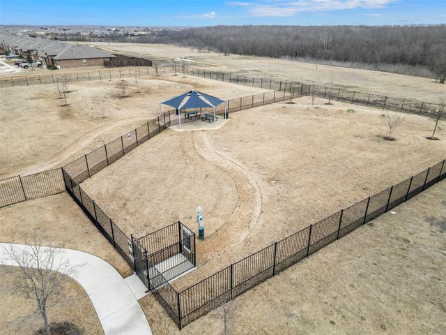 2512 Puma Street, Crandall, TX 75114