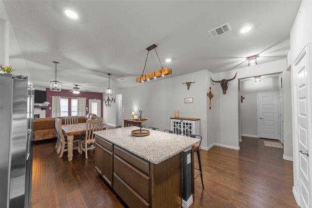 2512 Puma Street, Crandall, TX 75114