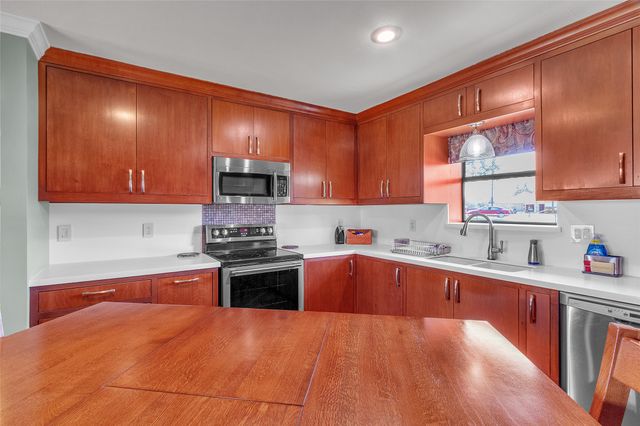 171 Lakeshore Drive, Trinidad, TX 75163