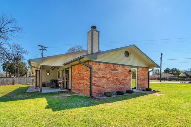 171 Lakeshore Drive, Trinidad, TX 75163