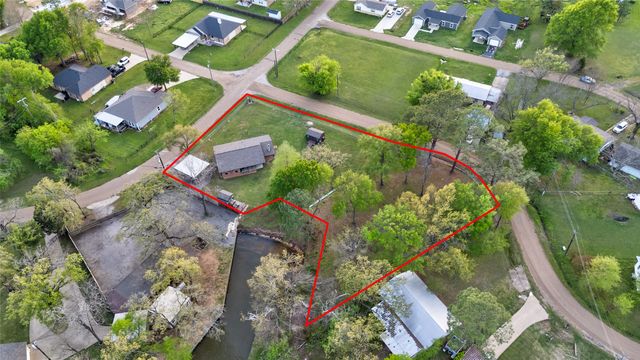 171 Lakeshore Drive, Trinidad, TX 75163