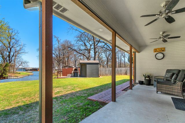 171 Lakeshore Drive, Trinidad, TX 75163