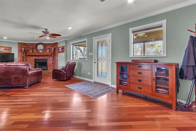171 Lakeshore Drive, Trinidad, TX 75163