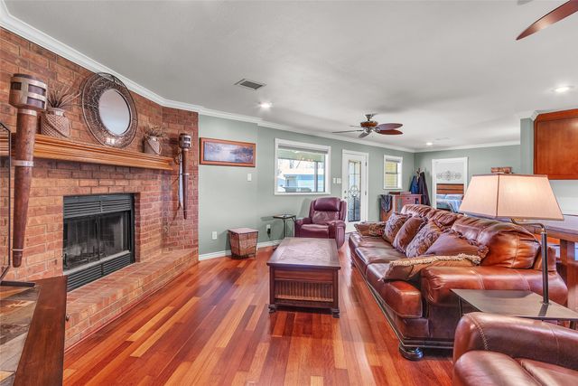 171 Lakeshore Drive, Trinidad, TX 75163