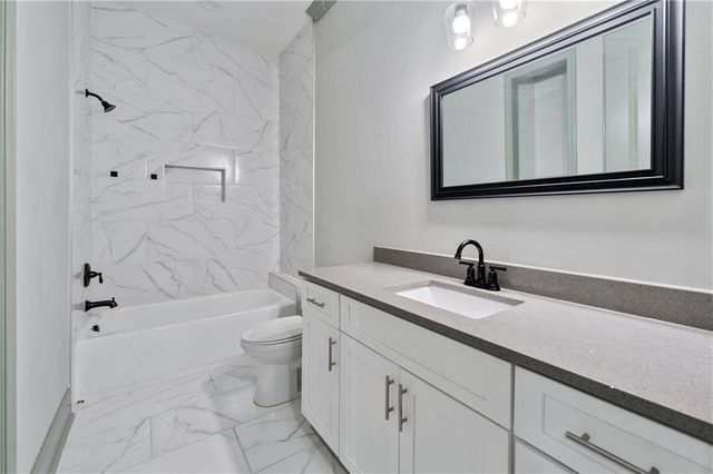 4208 Sierra Creek Court, Hoschton, GA 30548