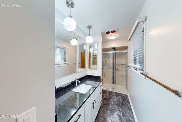 393 W Lawrence Street, Albany, NY 12208