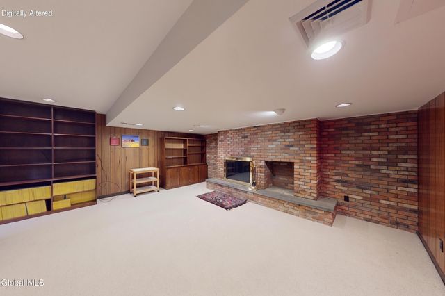 393 W Lawrence Street, Albany, NY 12208