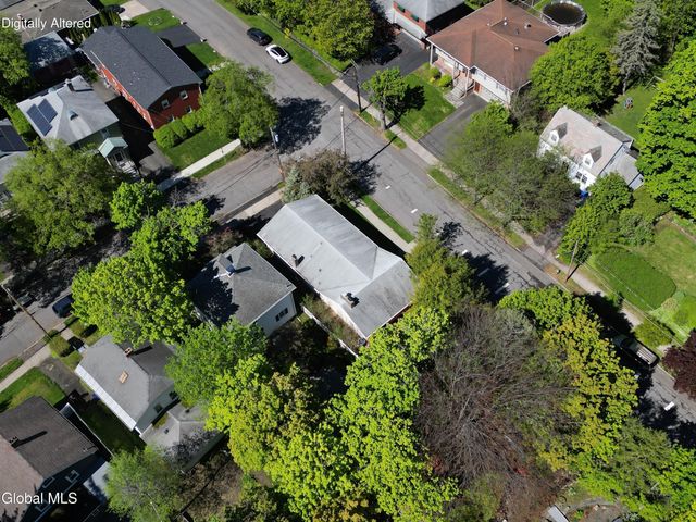 393 W Lawrence Street, Albany, NY 12208