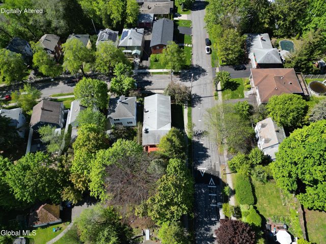 393 W Lawrence Street, Albany, NY 12208