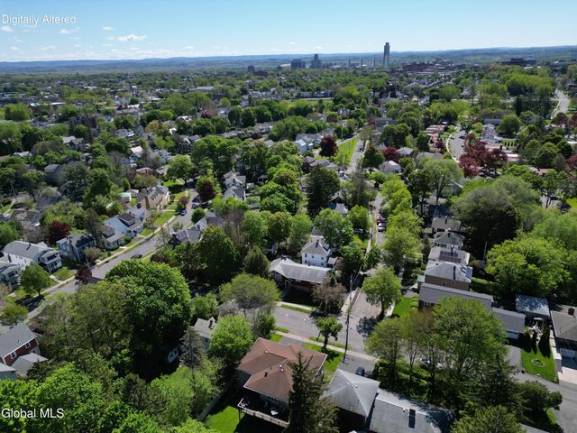 393 W Lawrence Street, Albany, NY 12208