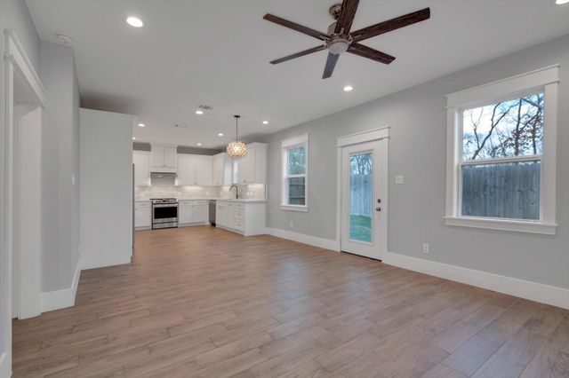 5810 Balbo Street, Houston, TX 77091