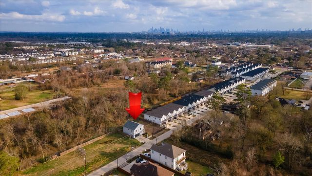 5810 Balbo Street, Houston, TX 77091